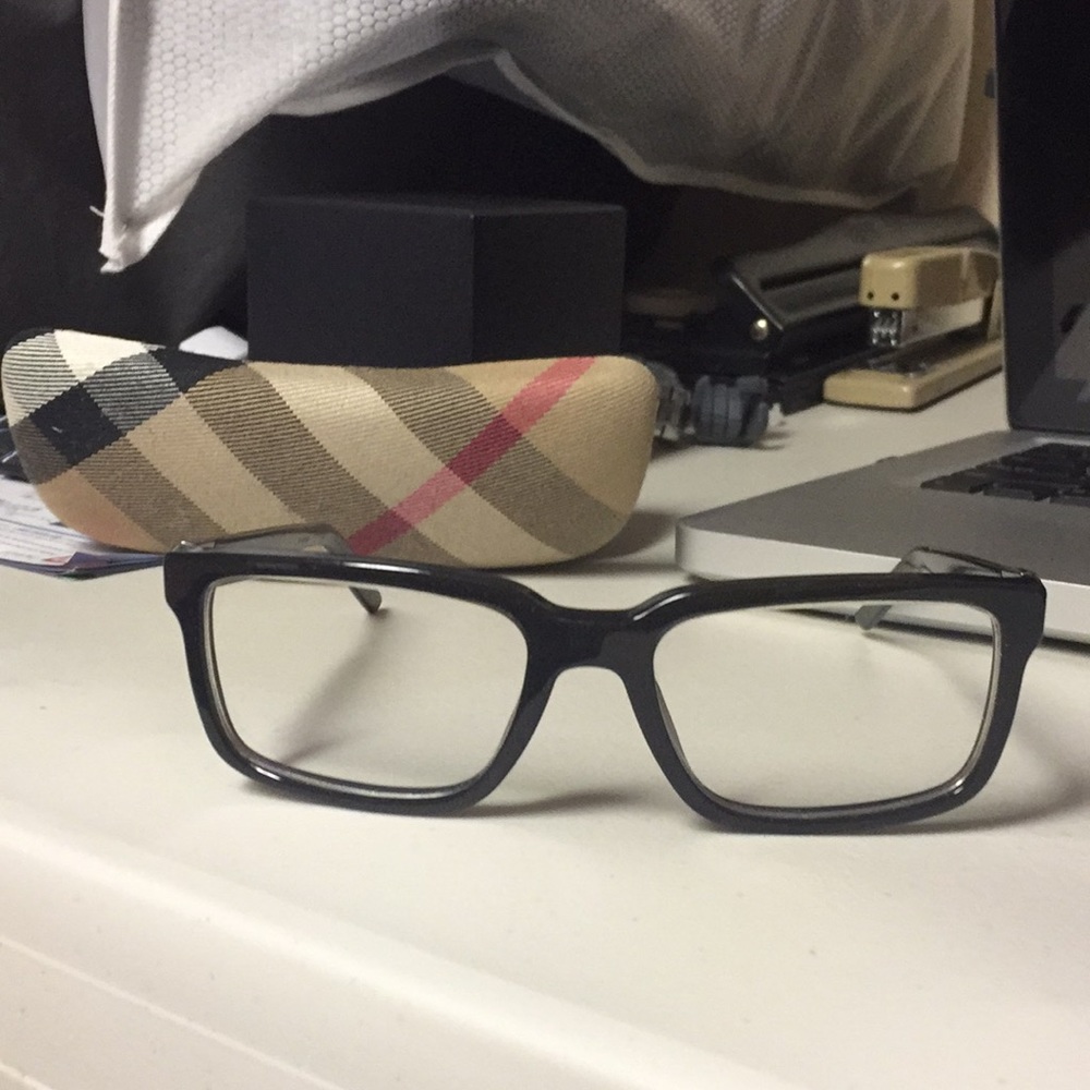 Burberry Eyeglasses (Pre-owned)